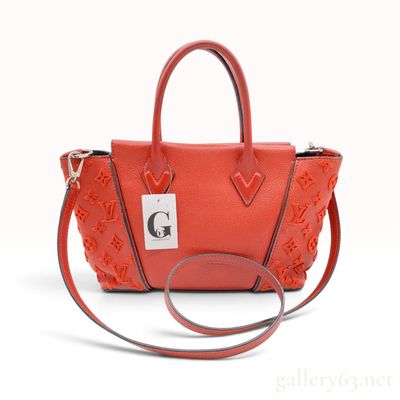 Sale Photo Thumbnail #307: Louis Vuitton Red Veau Cachemire Tuffetage W BB Tote Bag with Shoulder Strap