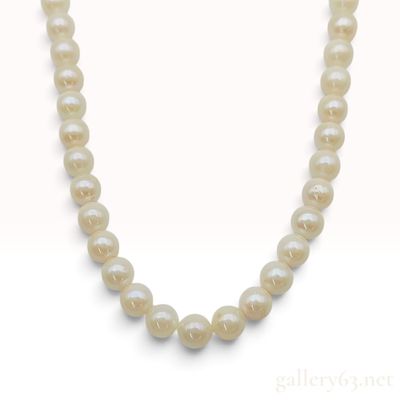 Sale Photo Thumbnail #231: Vintage Cream Cultured Pearl Single Strand Necklace 16 Inch