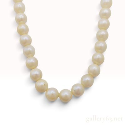 Sale Photo Thumbnail #296: Vintage Sterling Silver and Cream Cultured Pearl Necklace