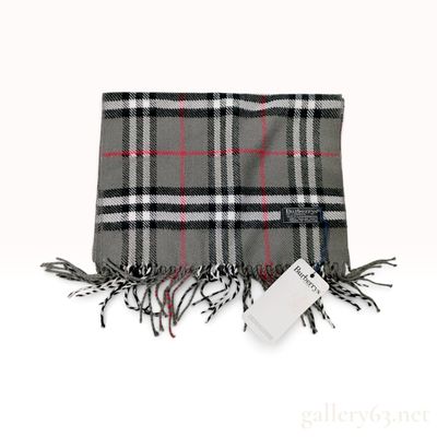 Sale Photo Thumbnail #477: Vintage Burberrys Nova Check Gray Lambswool Scarf NWT