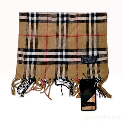 Sale Photo Thumbnail #120: Vintage Burberrys Classic Nova Check Tan Lambswool Scarf NWT