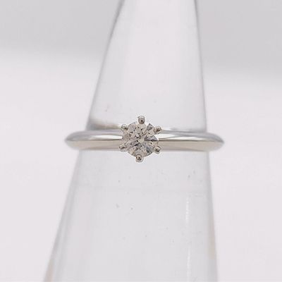 Sale Photo Thumbnail #53: Tiffany and Co. I-VS1-3EX-NONE Platinum and 0.19ct Diamond Ring with Box and Certificate