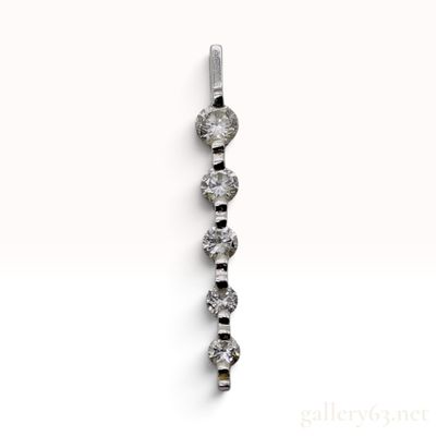 Sale Photo Thumbnail #243: Pt900 and 0.50ctw Natural Diamond Journey Graduated Bar Pendant