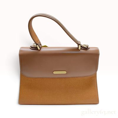 Sale Photo Thumbnail #579: Vintage Burberry Two-Tone Brown and Tan Leather Top-Handle Satchel Bag