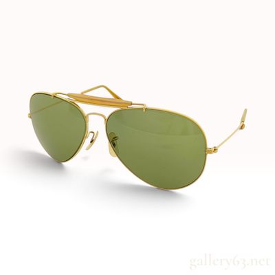 Sale Photo Thumbnail #207: Vintage Bausch & Lomb Ray-Ban Outdoorsman Gold Tone Aviator Sunglasses