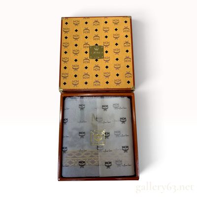 Sale Photo Thumbnail #410: Vintage MCM Visetos Boxed Grey Cotton Terry Towel Set with Box