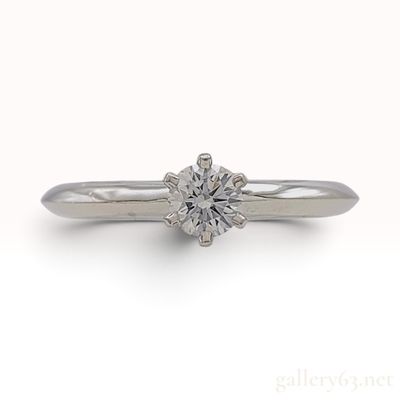 Sale Photo Thumbnail #466: Tiffany and Co H-VS1-EX-FAINT Platinum and 0.25ct Natural Diamond Ring