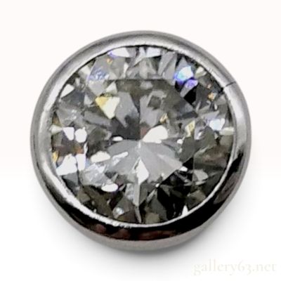 Sale Photo Thumbnail #266: Platinum 0.76ct Natural Diamond Bezel Set Stud Earring