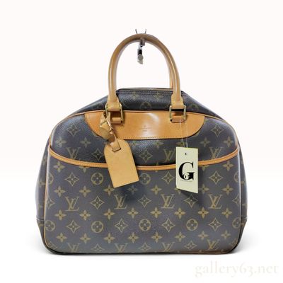 Sale Photo Thumbnail #249: Vintage Louis Vuitton Monogram Deauville Brown Canvas Handbag with ID Tag