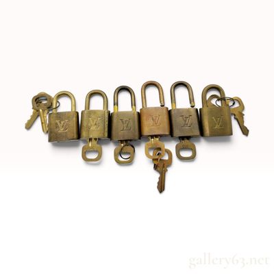 Sale Photo Thumbnail #148: Vintage Louis Vuitton Brass Padlocks and Keys