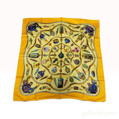 Sale Photo Thumbnail #552: Vintage Hermes Qu'importe le flacon (Whatever the bottle) Yellow Silk Carre 90