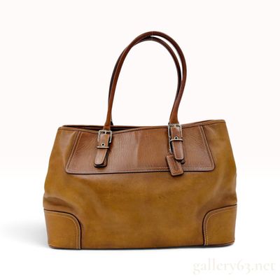 Sale Photo Thumbnail #603: Vintage Coach Soho Buckle Tote in Tan Glove Tanned Leather
