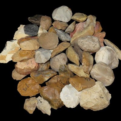 Sale Photo Thumbnail #506: Lot of Site Material and Flint Tools, Kansas