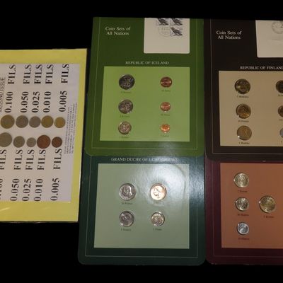 Sale Photo Thumbnail #609: Lot of Various Coin Collectible Sets from Various Nations