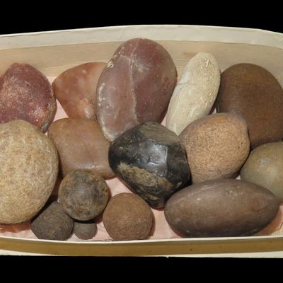Sale Photo Thumbnail #512: Box of Miscellaneous Hardstone Tools, Game Balls, and Cooking Stones, Kansas