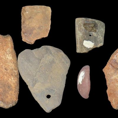 Sale Photo Thumbnail #592: Lot of Miscellaneous Woodland and Archaic Arrowheads, Tennessee