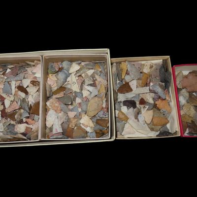 Sale Photo Thumbnail #484: Lot of Points, Broken Points, and Bird Points, Kansas and Surrounding States