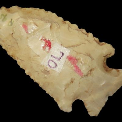 Sale Photo Thumbnail #343: 2 1/4" Stilwell Point, Local Chert, Butler Co., Missouri, Ex. George Robertson