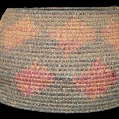 Sale Photo Thumbnail #558: 7 1/4" x 4" Native Basket