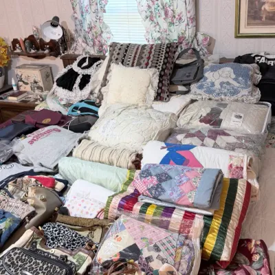 Sale Photo Thumbnail #25