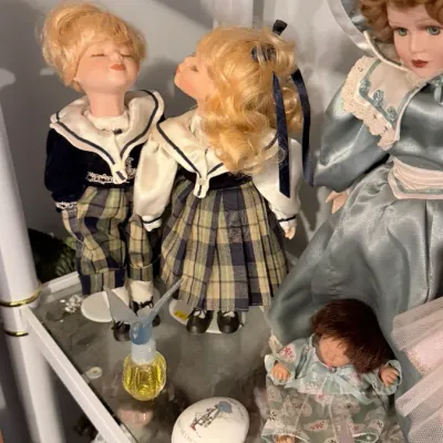 Sale Photo Thumbnail #297