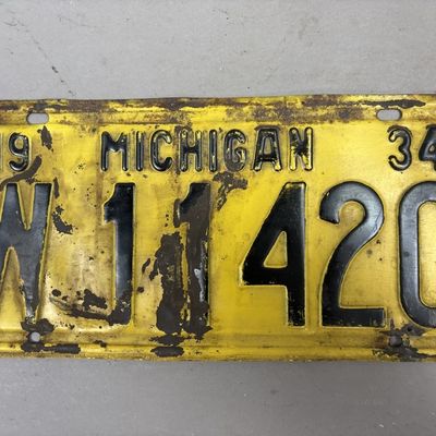 1934 Michigan W11420 Vintage License Plate