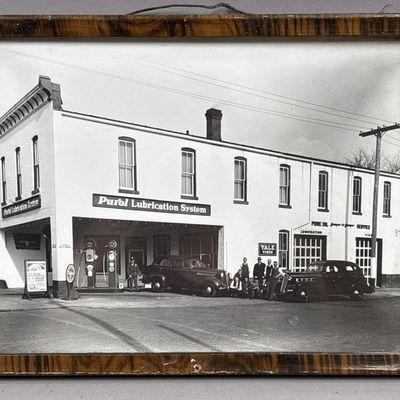 Purol Gas Station Photo Lubrication Yale Tires Photo
