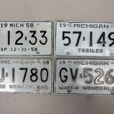Lot 4 1958 Michigan Dealer Trailer License Plates