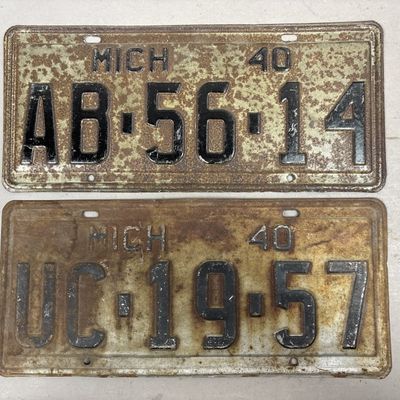 Pair of 1940 Michigan AB-56-14 UC-10-57 Plates
