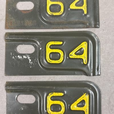 Lot 3 1964 Michigan License Plate Renewal Tags