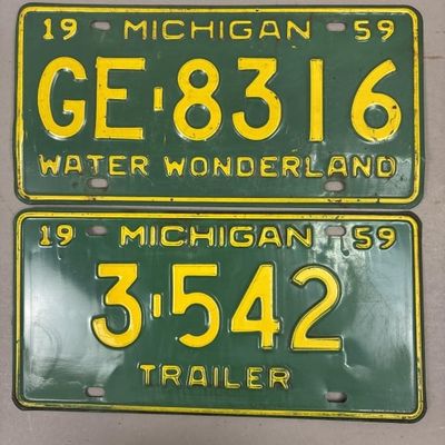 Pair 1959 Michigan GE8316 $ 3542 License Plates