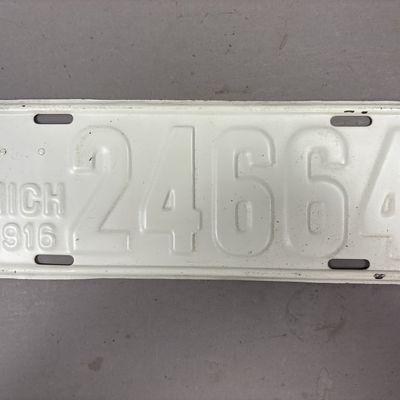 1916 Michigan 24664 Repainted License Plate