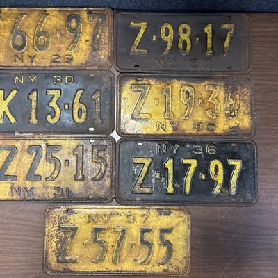 Lot 7 20s 30s New York NY Metal License Plates