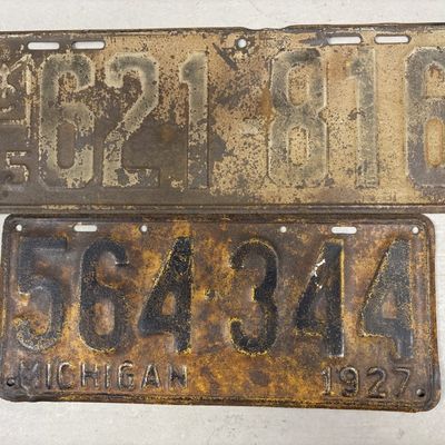 Pair Vintage 1925 1927 Michigan License Plates