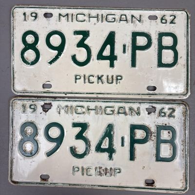 1962 Michigan Pickup 8934PB License Plates