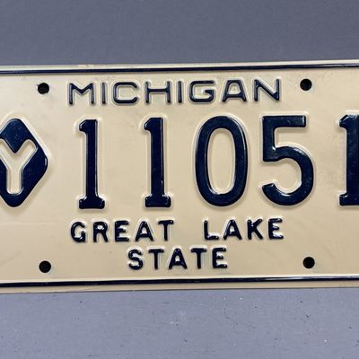 Michigan Y 11051 Great Lake State License Plate