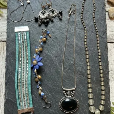 Sale Photo Thumbnail #106