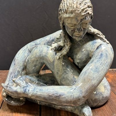 MCM 70s NUDE Woman Crossing Legs Art Sculpture