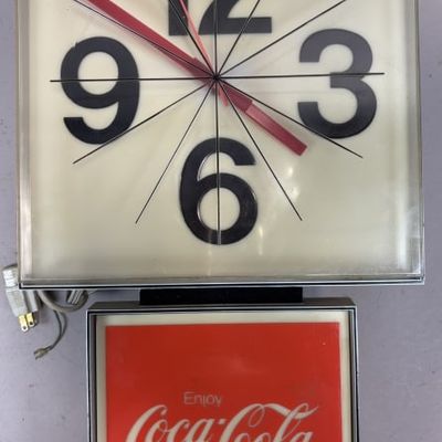 Original 70s Coca Cola Plastic & Metal Clock WORKS