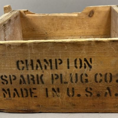 Champion Spark Plug USA Made Wooden Shipping Crate