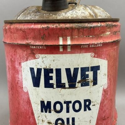 Velvet Motor Oil Speedway 5 Gallon Detroit MI Can