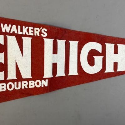 Hiram Walker Ten High A True Bourbon Felt Pennant