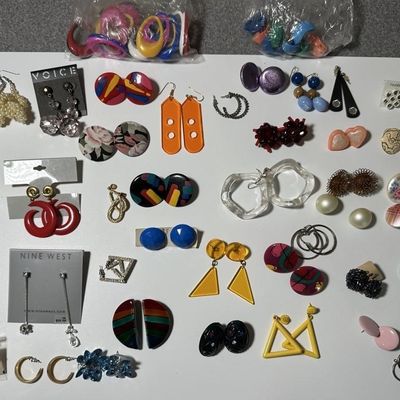 Vintage & Retro Pierced Earrings Collection