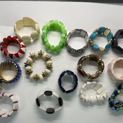 Vintage Chunky Acrylic & Resin Stretch Bracelets