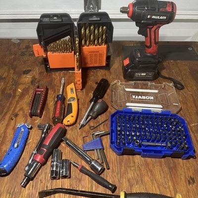 Sale Photo Thumbnail #112: Mixed Power & Hand Tool Lot
