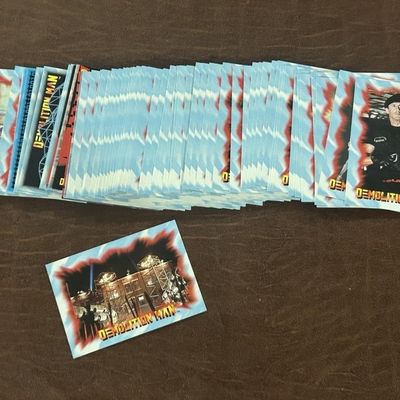 Sale Photo Thumbnail #155: 1993 Demolition Man Trading Card Lot