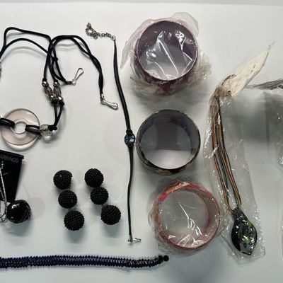 Contemporary Fashion Jewelry & Accessories