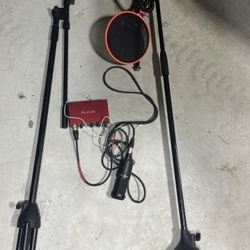 Sale Photo Thumbnail #116: Home Recording Studio Setup Lot