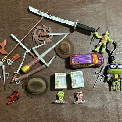 Sale Photo Thumbnail #221: TMNT & Assorted Toy Accessories Lot