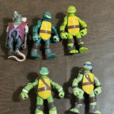 Sale Photo Thumbnail #219: 2012 Playmates TMNT Action Figure Lot